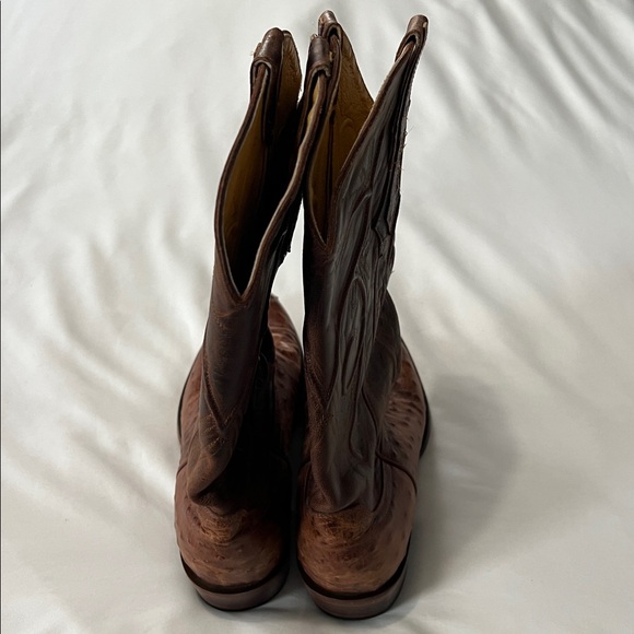 Cavender’s Ostrich Print Round Toe Cowboy Boots - Picture 4 of 16